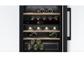 Bosch Serie 6 Vinotéka 81.8 x 59.8 cm KUW21AHG0