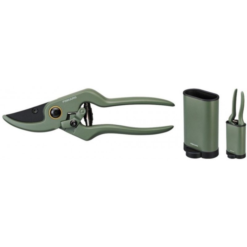 Fiskars Plant Care Zahradní nůžky s pouzdrem, 20cm 1075314 Fiskars Plant Care Zahradní nůžky s pouzdrem, 20cm 1075314