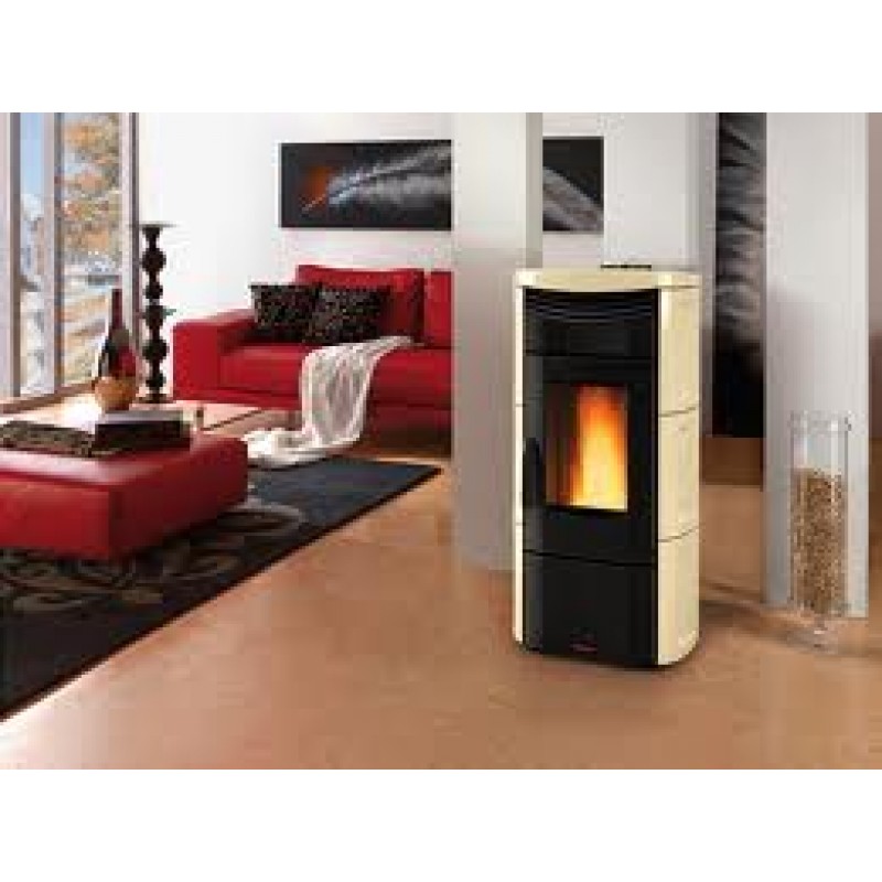 Lucrezia Idro 15kW pergamon krbová kamna