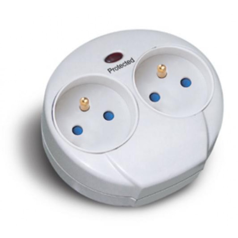 SOLIGHT Přepěťová ochrana do zásuvky PO25, 576J, 2z, kontrolka SOLIGHT Přepěťová ochrana do zásuvky PO25, 576J, 2z, kontrolka